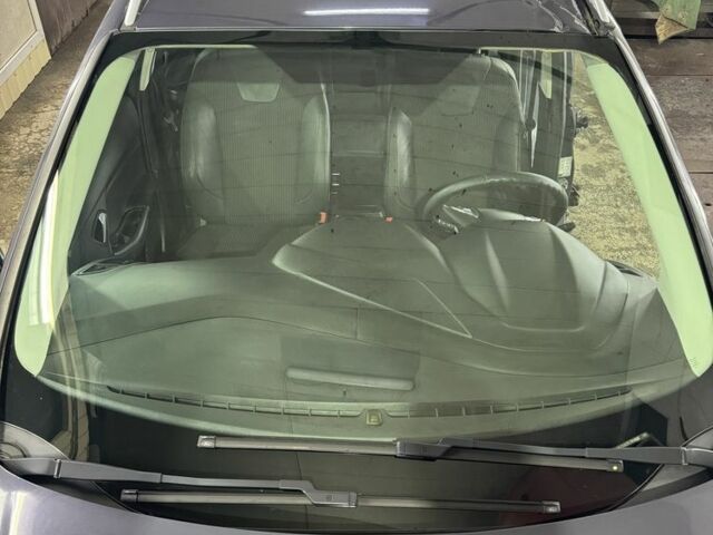 Серый Форд Фокус, объемом двигателя 1.6 л и пробегом 180 тыс. км за 3500 $, фото 6 на Automoto.ua