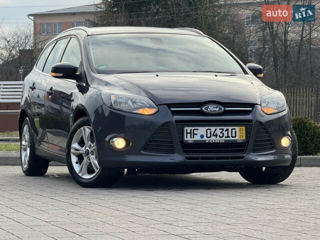 Серый Форд Фокус, объемом двигателя 1.6 л и пробегом 190 тыс. км за 8700 $, фото 2 на Automoto.ua