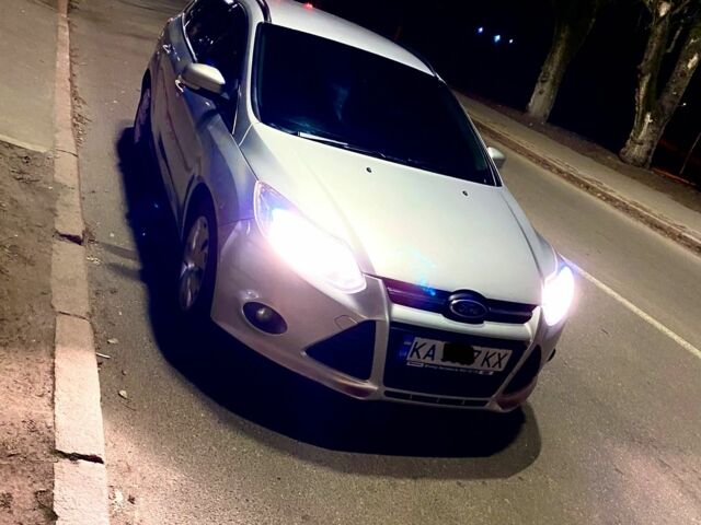Сірий Форд Фокус, об'ємом двигуна 1.6 л та пробігом 280 тис. км за 5800 $, фото 4 на Automoto.ua