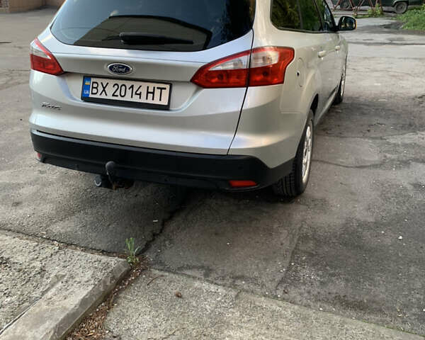 Серый Форд Фокус, объемом двигателя 1.56 л и пробегом 270 тыс. км за 7500 $, фото 16 на Automoto.ua