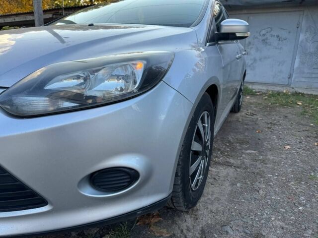 Серый Форд Фокус, объемом двигателя 1.6 л и пробегом 236 тыс. км за 4800 $, фото 2 на Automoto.ua