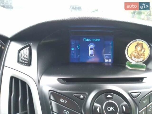 Серый Форд Фокус, объемом двигателя 1.56 л и пробегом 273 тыс. км за 7650 $, фото 16 на Automoto.ua