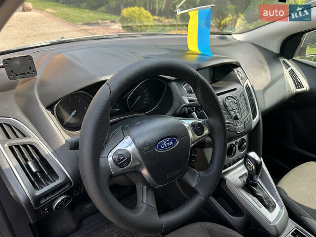 Форд Фокус 2012 в Ивано-Франковске на Automoto.ua Серый Форд Фокус, объемом двигателя 2 л и пробегом 244 тыс. км за 7450 $, фото 21 на Automoto.ua