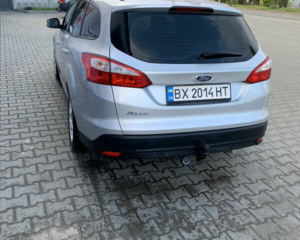 Серый Форд Фокус, объемом двигателя 1.56 л и пробегом 270 тыс. км за 7500 $, фото 3 на Automoto.ua