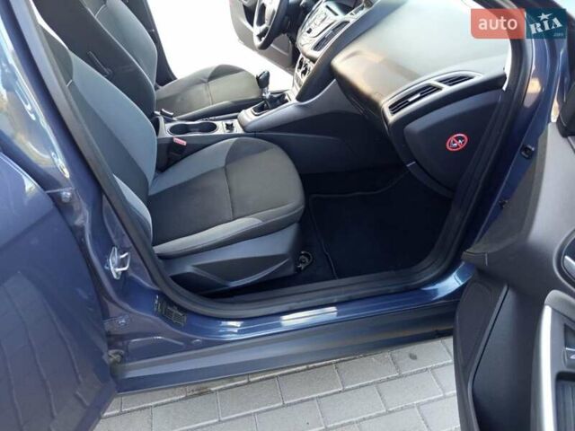 Серый Форд Фокус, объемом двигателя 1.56 л и пробегом 240 тыс. км за 7500 $, фото 66 на Automoto.ua