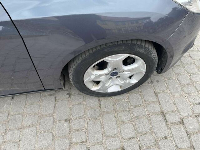 Сірий Форд Фокус, об'ємом двигуна 1.6 л та пробігом 250 тис. км за 6600 $, фото 10 на Automoto.ua