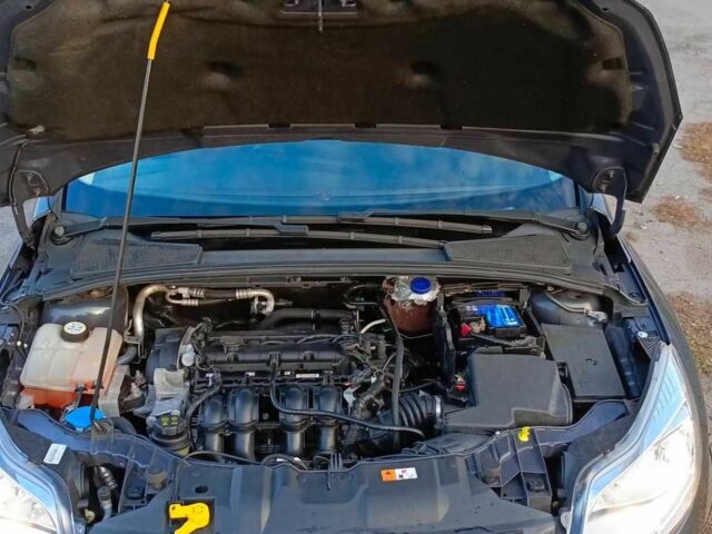 Серый Форд Фокус, объемом двигателя 1.6 л и пробегом 158 тыс. км за 6900 $, фото 14 на Automoto.ua