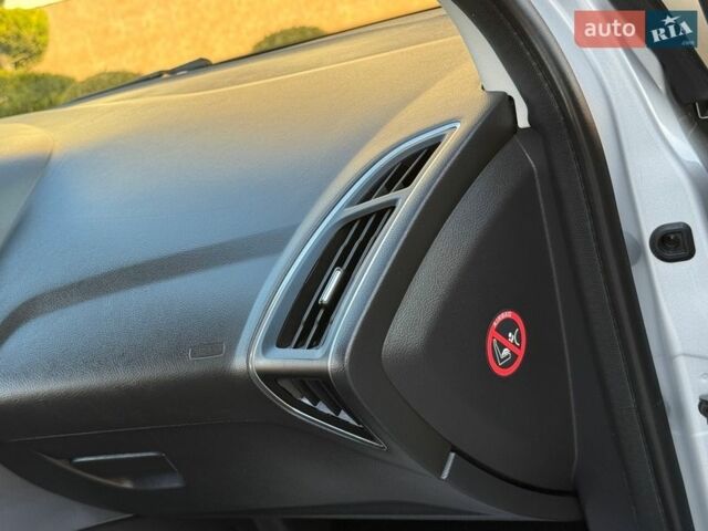 Серый Форд Фокус, объемом двигателя 0 л и пробегом 201 тыс. км за 7650 $, фото 67 на Automoto.ua