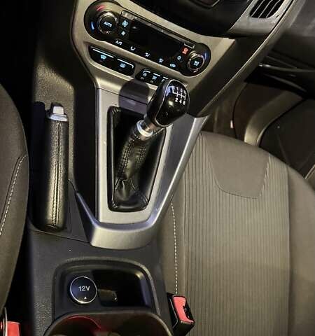 Серый Форд Фокус, объемом двигателя 1.56 л и пробегом 289 тыс. км за 7700 $, фото 11 на Automoto.ua