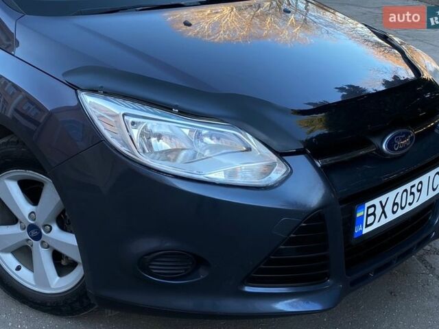 Сірий Форд Фокус, об'ємом двигуна 1 л та пробігом 265 тис. км за 6000 $, фото 4 на Automoto.ua