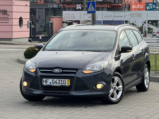 Серый Форд Фокус, объемом двигателя 1.6 л и пробегом 190 тыс. км за 8700 $, фото 10 на Automoto.ua