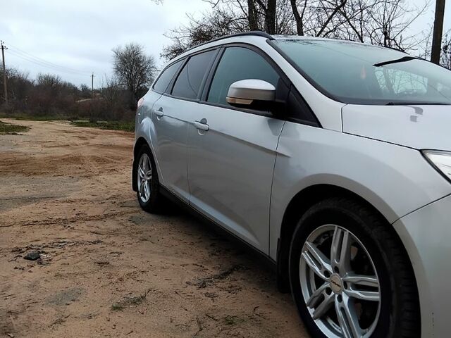 Сірий Форд Фокус, об'ємом двигуна 1.6 л та пробігом 273 тис. км за 7300 $, фото 3 на Automoto.ua