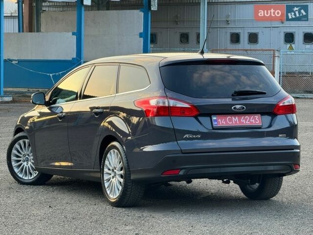 Серый Форд Фокус, объемом двигателя 1.6 л и пробегом 246 тыс. км за 8300 $, фото 11 на Automoto.ua