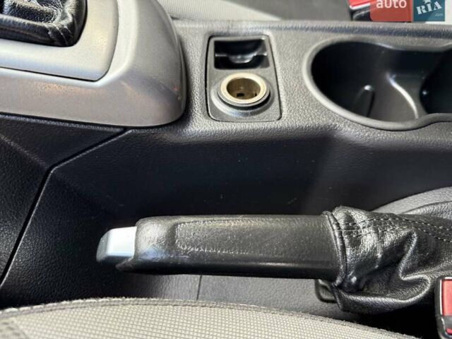 Сірий Форд Фокус, об'ємом двигуна 1.56 л та пробігом 270 тис. км за 6450 $, фото 45 на Automoto.ua