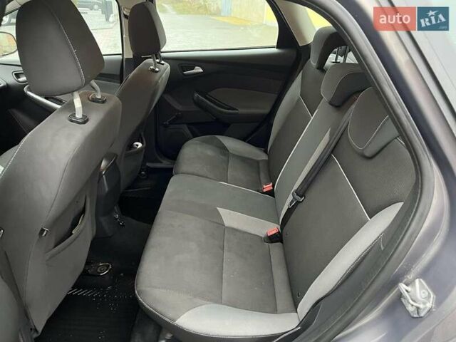 Серый Форд Фокус, объемом двигателя 1.6 л и пробегом 295 тыс. км за 7500 $, фото 13 на Automoto.ua