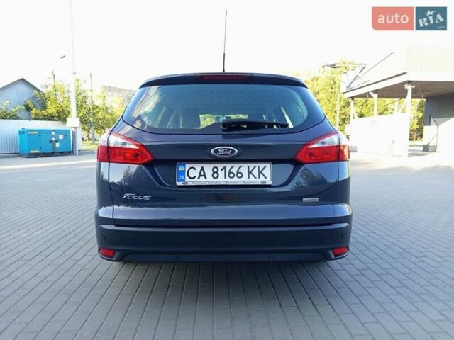 Серый Форд Фокус, объемом двигателя 1.56 л и пробегом 240 тыс. км за 7500 $, фото 3 на Automoto.ua