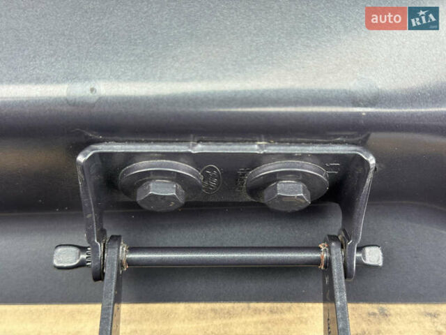 Сірий Форд Фокус, об'ємом двигуна 1.6 л та пробігом 246 тис. км за 8800 $, фото 91 на Automoto.ua