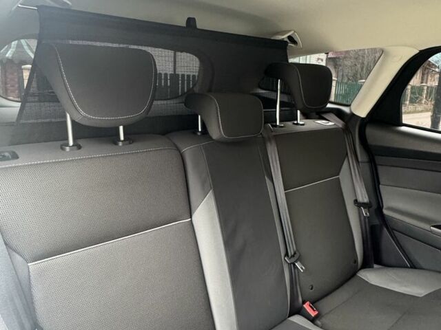 Серый Форд Фокус, объемом двигателя 1.6 л и пробегом 265 тыс. км за 7300 $, фото 4 на Automoto.ua