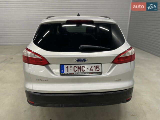 Серый Форд Фокус, объемом двигателя 1.6 л и пробегом 232 тыс. км за 7850 $, фото 26 на Automoto.ua