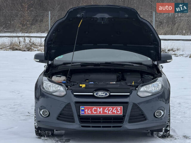 Сірий Форд Фокус, об'ємом двигуна 1.6 л та пробігом 246 тис. км за 8800 $, фото 97 на Automoto.ua