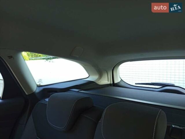 Серый Форд Фокус, объемом двигателя 1.56 л и пробегом 240 тыс. км за 7500 $, фото 19 на Automoto.ua