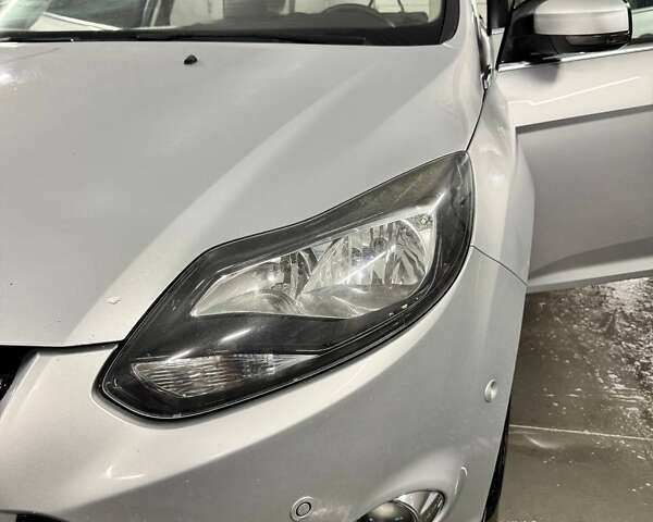 Серый Форд Фокус, объемом двигателя 1.6 л и пробегом 296 тыс. км за 7849 $, фото 21 на Automoto.ua