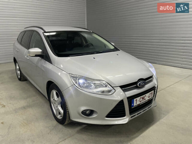 Серый Форд Фокус, объемом двигателя 1.6 л и пробегом 232 тыс. км за 7850 $, фото 12 на Automoto.ua