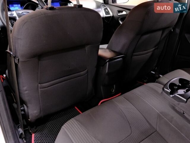 Серый Форд Фокус, объемом двигателя 1.6 л и пробегом 215 тыс. км за 5900 $, фото 30 на Automoto.ua