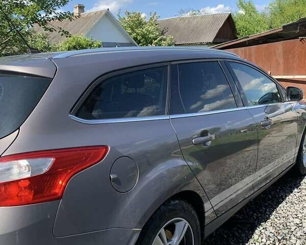 Сірий Форд Фокус, об'ємом двигуна 1.56 л та пробігом 242 тис. км за 7300 $, фото 5 на Automoto.ua