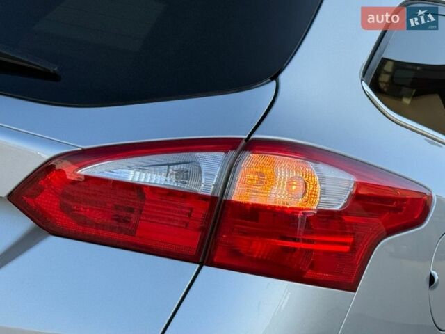 Серый Форд Фокус, объемом двигателя 0 л и пробегом 201 тыс. км за 7650 $, фото 39 на Automoto.ua