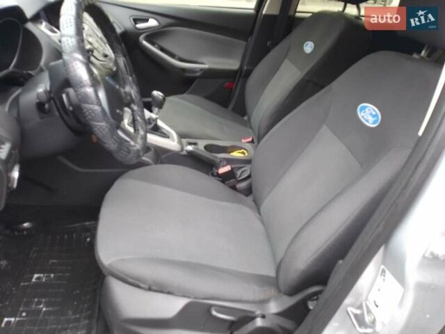 Серый Форд Фокус, объемом двигателя 1.56 л и пробегом 273 тыс. км за 7650 $, фото 11 на Automoto.ua