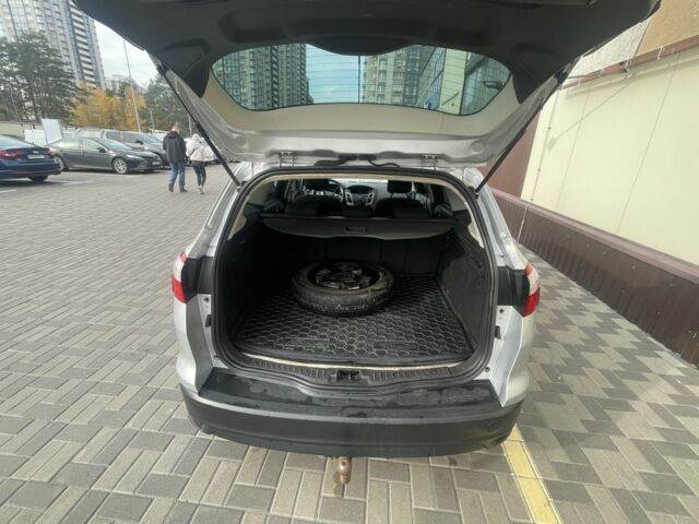 Сірий Форд Фокус, об'ємом двигуна 1.6 л та пробігом 240 тис. км за 7100 $, фото 1 на Automoto.ua