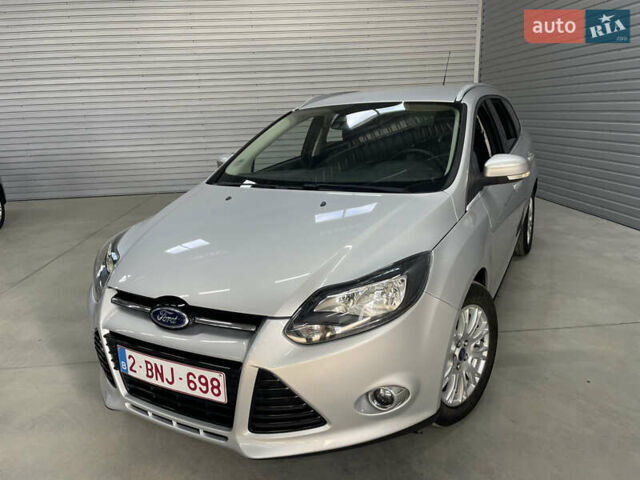 Серый Форд Фокус, объемом двигателя 1.6 л и пробегом 248 тыс. км за 7999 $, фото 12 на Automoto.ua