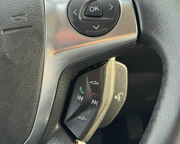 Серый Форд Фокус, объемом двигателя 1.6 л и пробегом 226 тыс. км за 8500 $, фото 28 на Automoto.ua