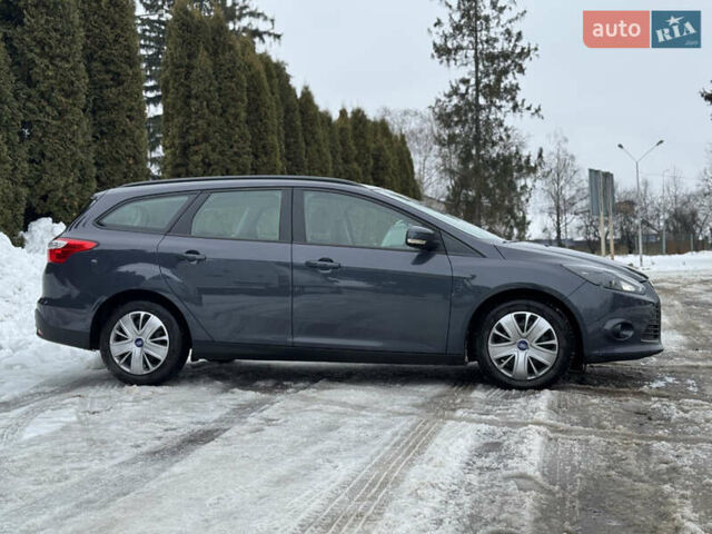 Серый Форд Фокус, объемом двигателя 1.6 л и пробегом 237 тыс. км за 7999 $, фото 10 на Automoto.ua