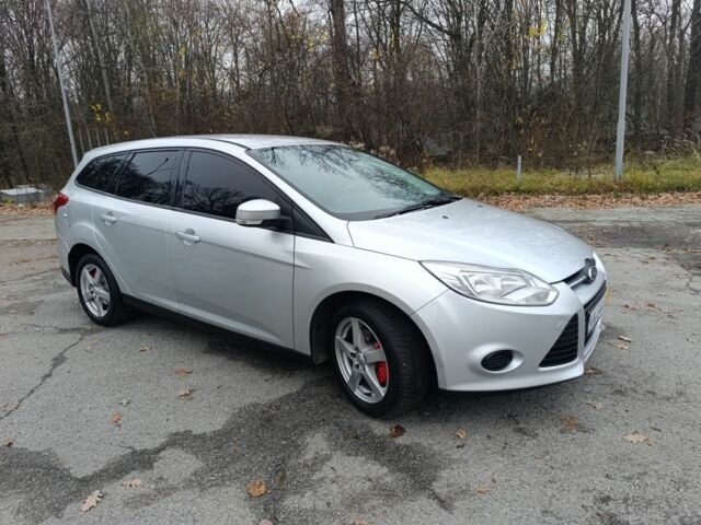 Сірий Форд Фокус, об'ємом двигуна 1.6 л та пробігом 256 тис. км за 6799 $, фото 1 на Automoto.ua