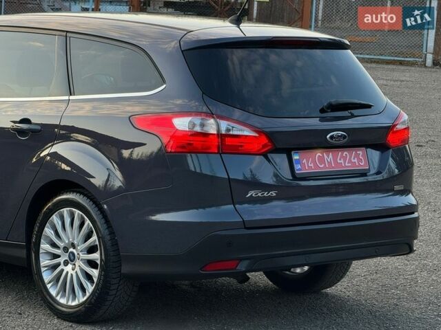 Серый Форд Фокус, объемом двигателя 1.6 л и пробегом 246 тыс. км за 8300 $, фото 15 на Automoto.ua