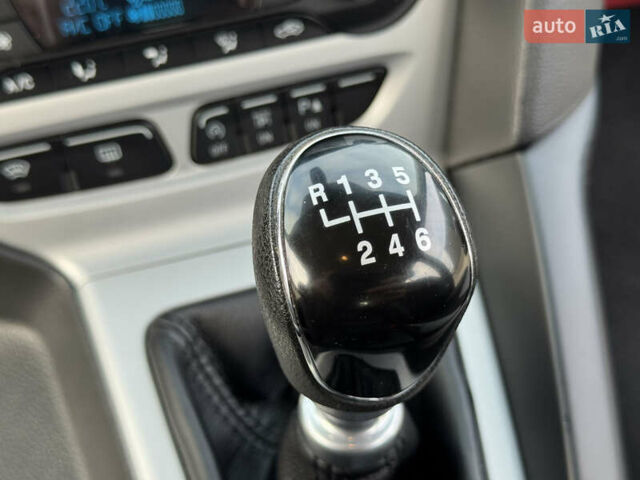 Серый Форд Фокус, объемом двигателя 1.6 л и пробегом 190 тыс. км за 8700 $, фото 45 на Automoto.ua