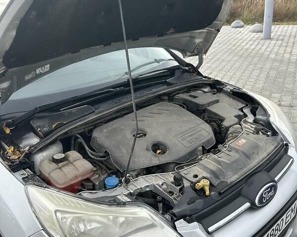 Сірий Форд Фокус, об'ємом двигуна 1.6 л та пробігом 270 тис. км за 7000 $, фото 10 на Automoto.ua