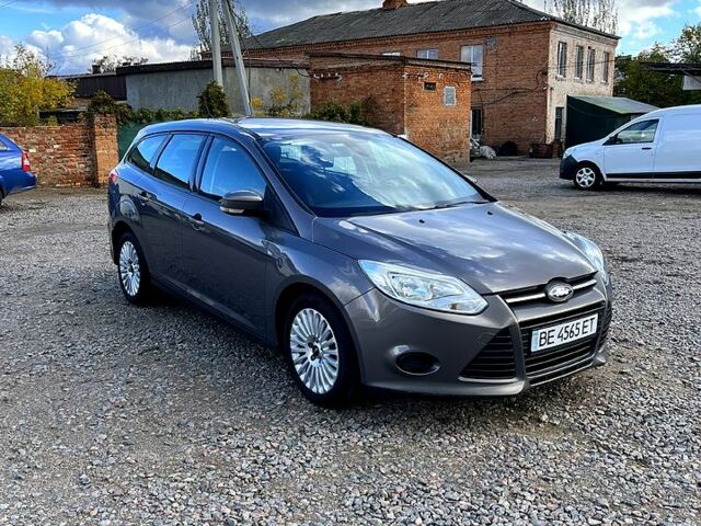 Серый Форд Фокус, объемом двигателя 1.6 л и пробегом 265 тыс. км за 6600 $, фото 2 на Automoto.ua