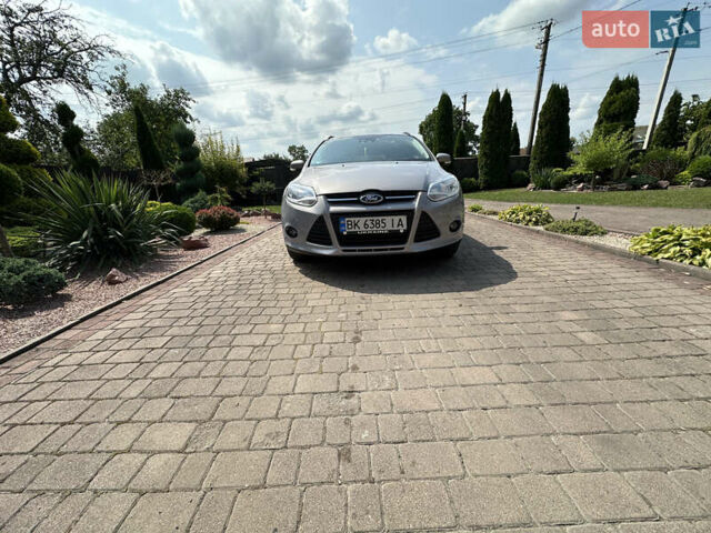 Форд Фокус 2012 в Ивано-Франковске на Automoto.ua Серый Форд Фокус, объемом двигателя 2 л и пробегом 244 тыс. км за 7450 $, фото 8 на Automoto.ua