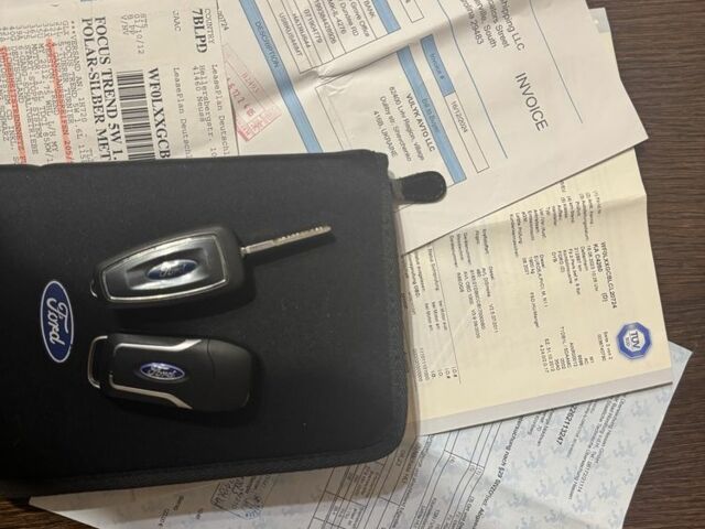 Серый Форд Фокус, объемом двигателя 1.6 л и пробегом 265 тыс. км за 7300 $, фото 7 на Automoto.ua