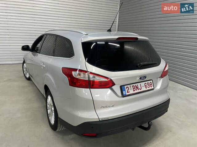 Сірий Форд Фокус, об'ємом двигуна 1.6 л та пробігом 242 тис. км за 8450 $, фото 49 на Automoto.ua