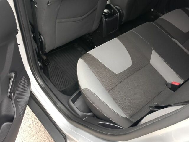 Сірий Форд Фокус, об'ємом двигуна 1.6 л та пробігом 233 тис. км за 6900 $, фото 10 на Automoto.ua