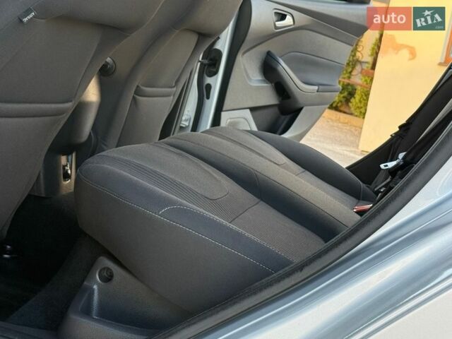 Серый Форд Фокус, объемом двигателя 0 л и пробегом 201 тыс. км за 7650 $, фото 61 на Automoto.ua