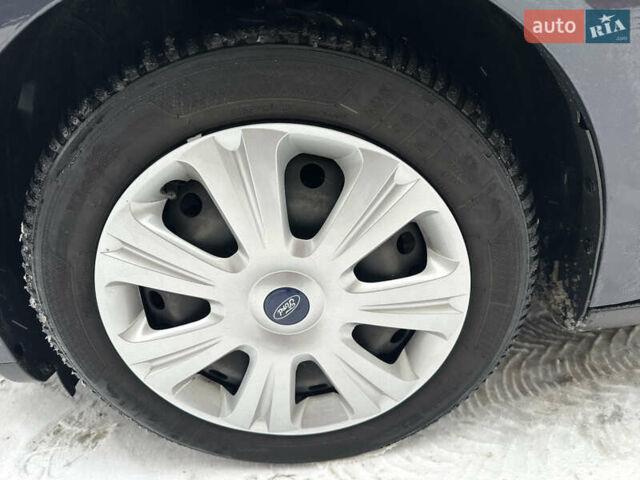 Сірий Форд Фокус, об'ємом двигуна 1.56 л та пробігом 205 тис. км за 8350 $, фото 23 на Automoto.ua