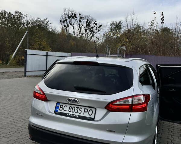 Сірий Форд Фокус, об'ємом двигуна 1.6 л та пробігом 259 тис. км за 8400 $, фото 43 на Automoto.ua