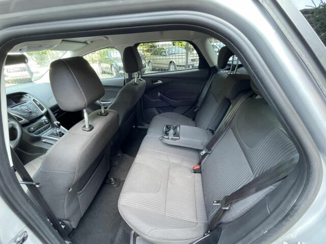 Сірий Форд Фокус, об'ємом двигуна 1.6 л та пробігом 220 тис. км за 8500 $, фото 22 на Automoto.ua