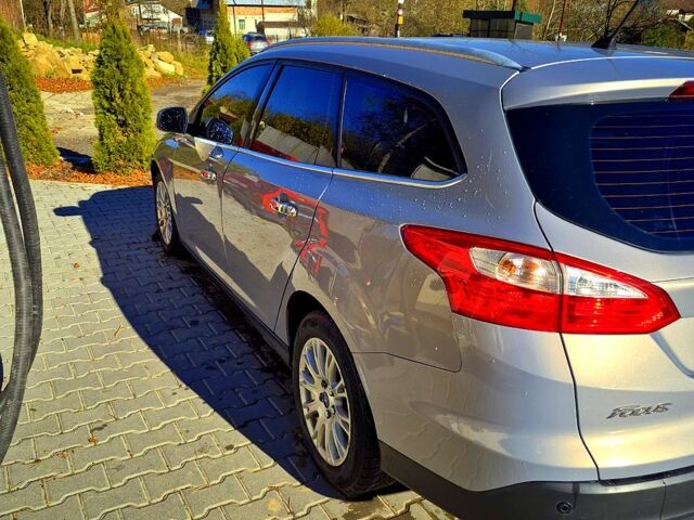 Сірий Форд Фокус, об'ємом двигуна 1.6 л та пробігом 233 тис. км за 7999 $, фото 5 на Automoto.ua