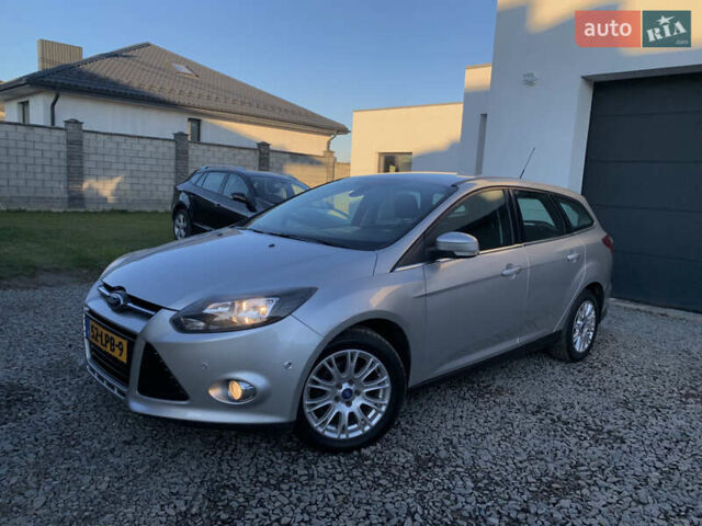 Серый Форд Фокус, объемом двигателя 1.6 л и пробегом 236 тыс. км за 7800 $, фото 7 на Automoto.ua